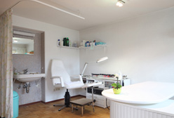 Cornelias Cosmetics Behandeln lassen